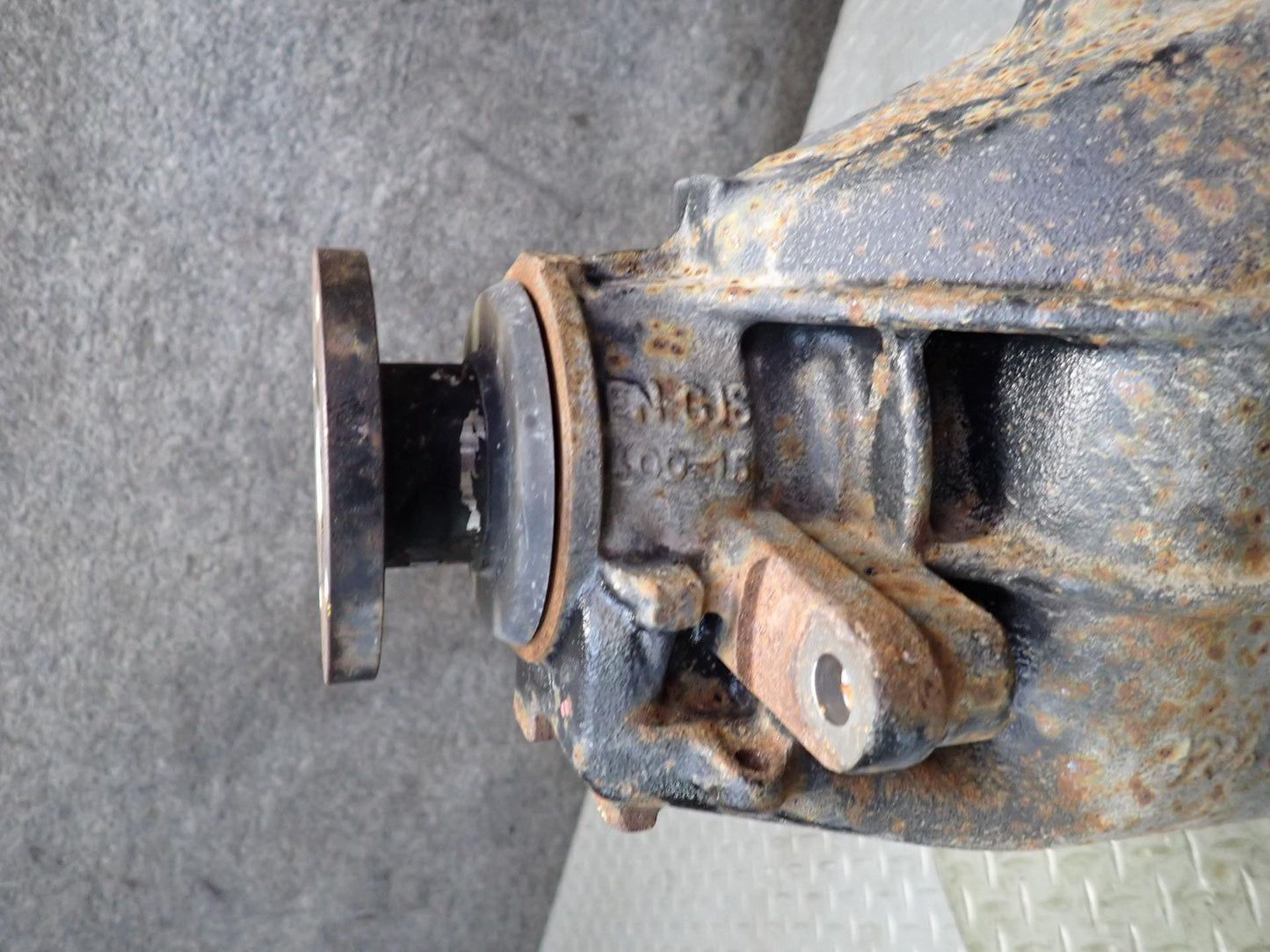 03-08 BMW E85 Z4 M54 A/T Rear Differential Carrier 3.46 Ratio 78K Miles OEM