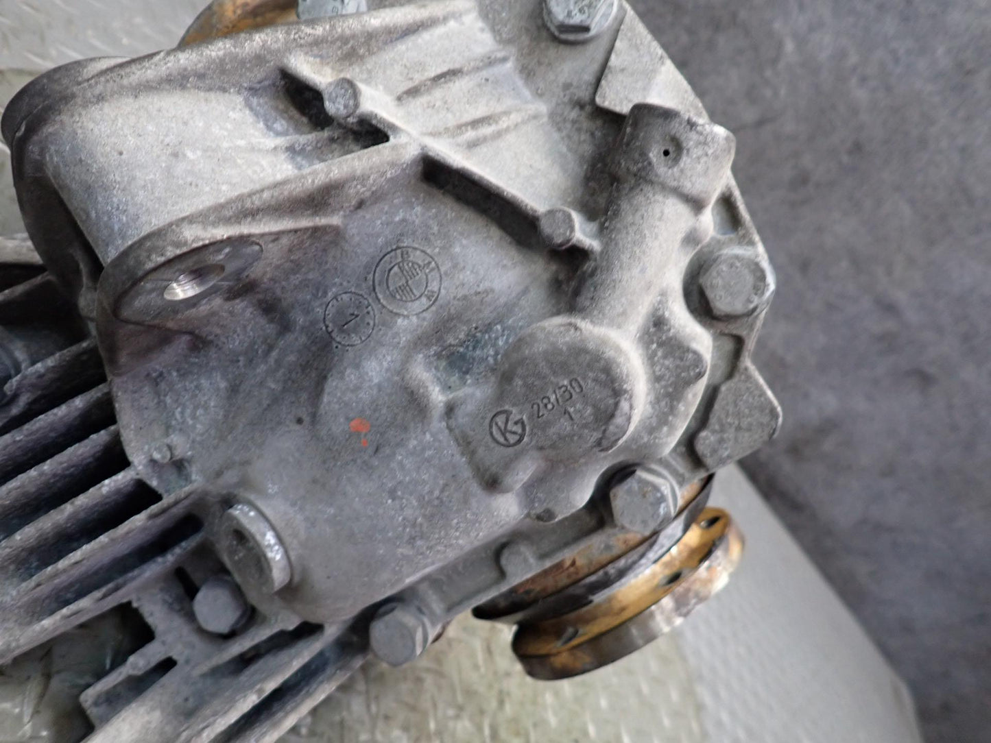 03-08 BMW E85 Z4 M54 A/T Rear Differential Carrier 3.46 Ratio 78K Miles OEM