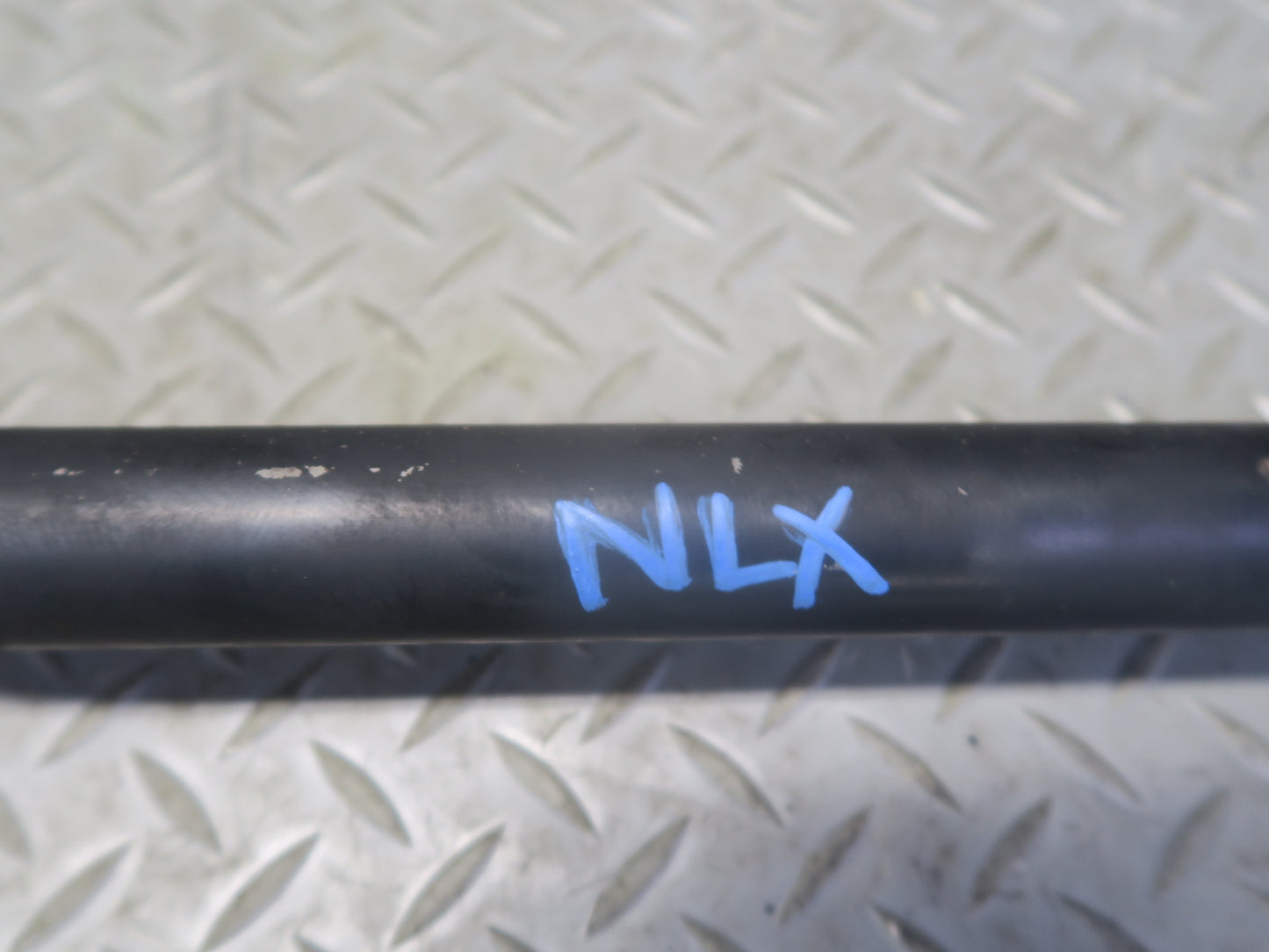 1996-1997 Lexus FZJ80L LX450 Front Lateral Control Arm Panhard Rod