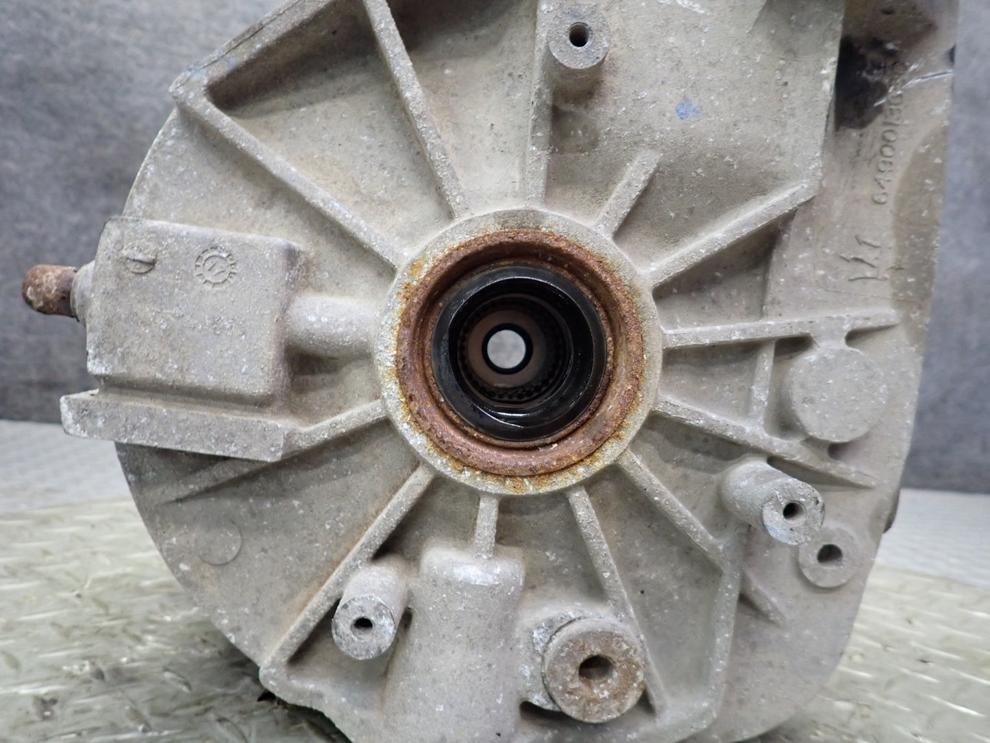17-21 Maserati Quattroporte SQ4 M156 AWD Rear Differential Carrier 2.80 Ratio