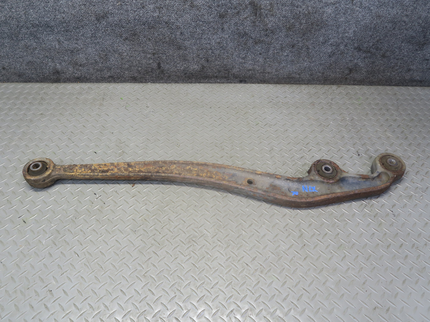 1996-1997 Lexus FZJ80L LX450 Front Left or Right Suspension Lower Control Arm