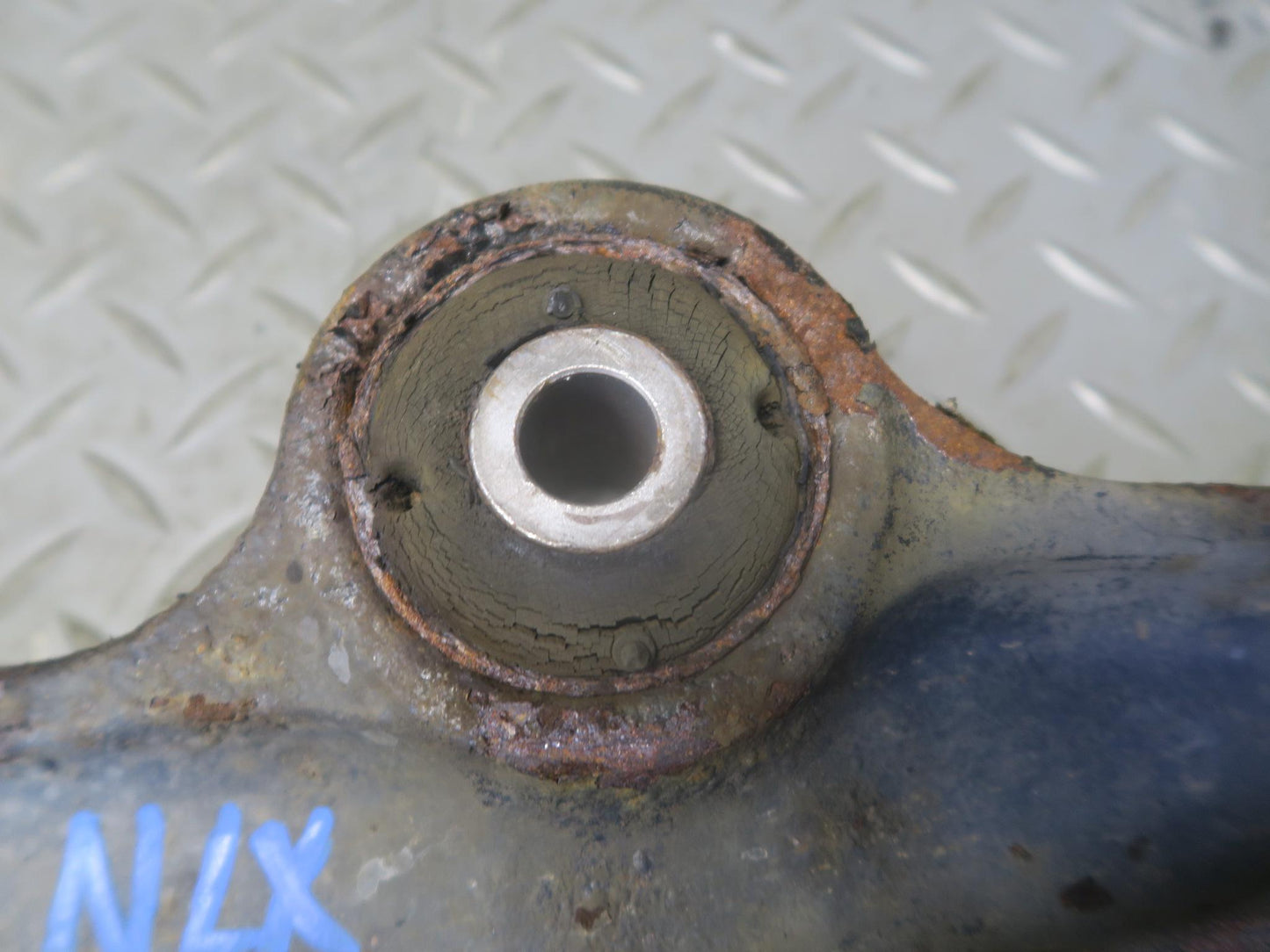 1996-1997 Lexus FZJ80L LX450 Front Left or Right Suspension Lower Control Arm