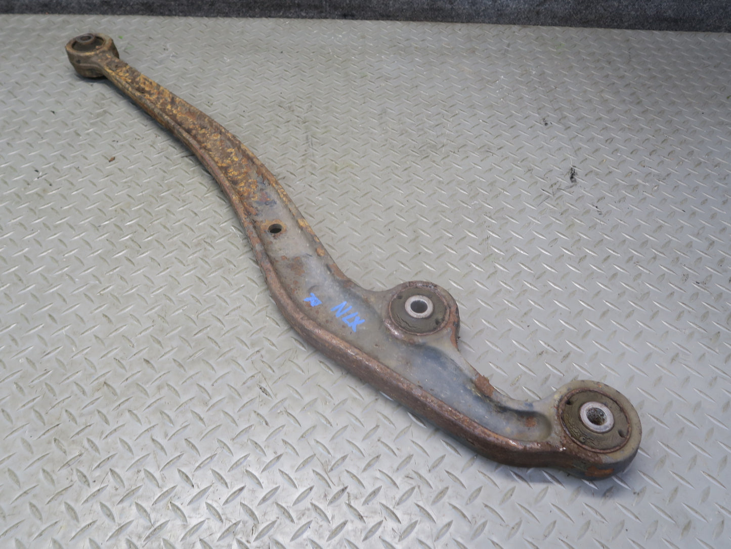 1996-1997 Lexus FZJ80L LX450 Front Left or Right Suspension Lower Control Arm