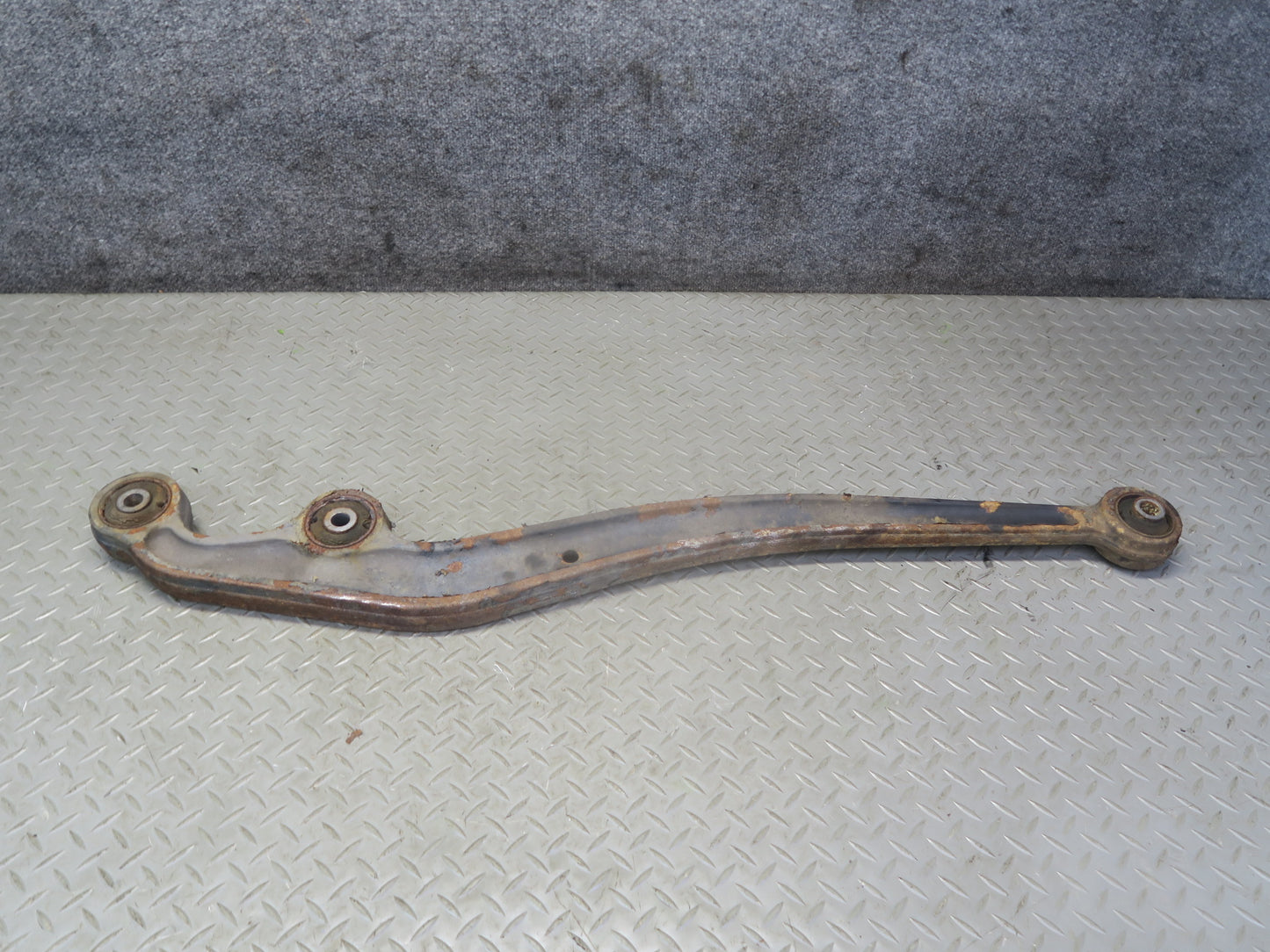 1996-1997 Lexus FZJ80L LX450 Front Left or Right Suspension Lower Control Arm