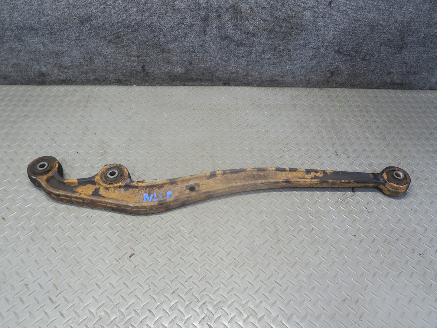 1996-1997 Lexus FZJ80L LX450 Front Left or Right Suspension Lower Control Arm