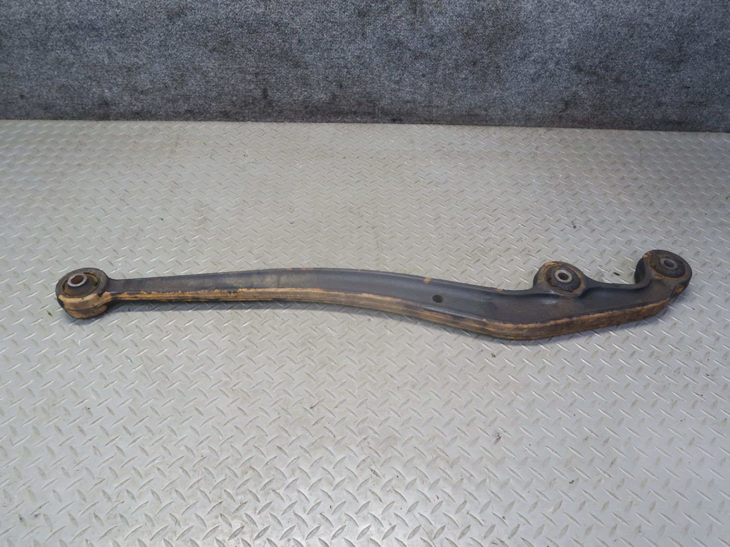 1996-1997 Lexus FZJ80L LX450 Front Left or Right Suspension Lower Control Arm