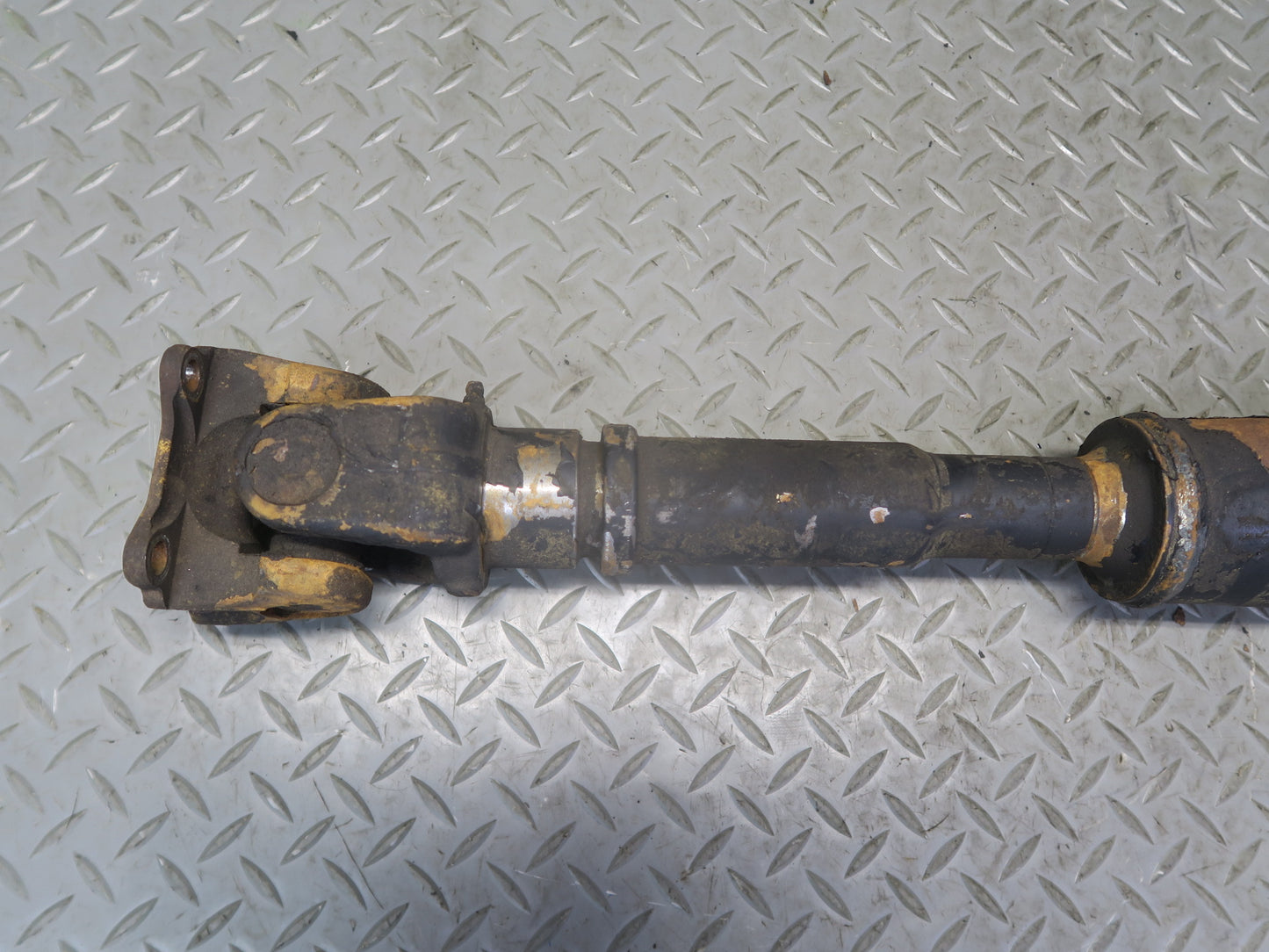 1996-1997 Lexus FZJ80L LX450 AWD Front Driveshaft Drive Shaft
