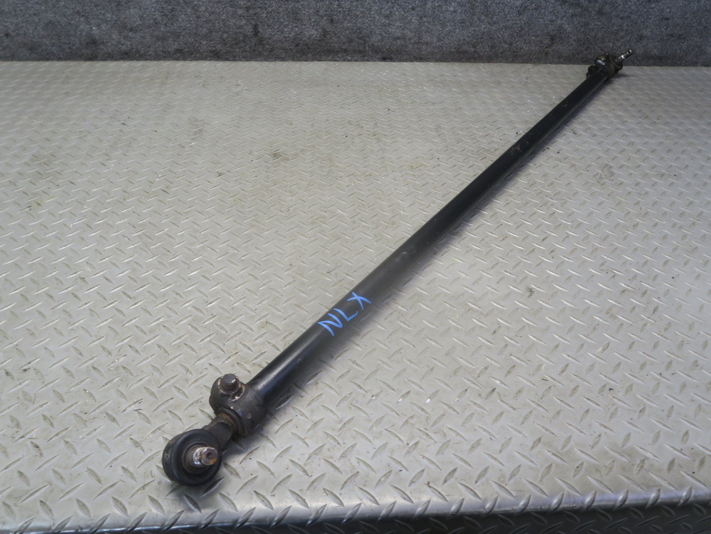 1996-1997 Lexus FZJ80L LX450 Steering Tie Rod Linkage Arm