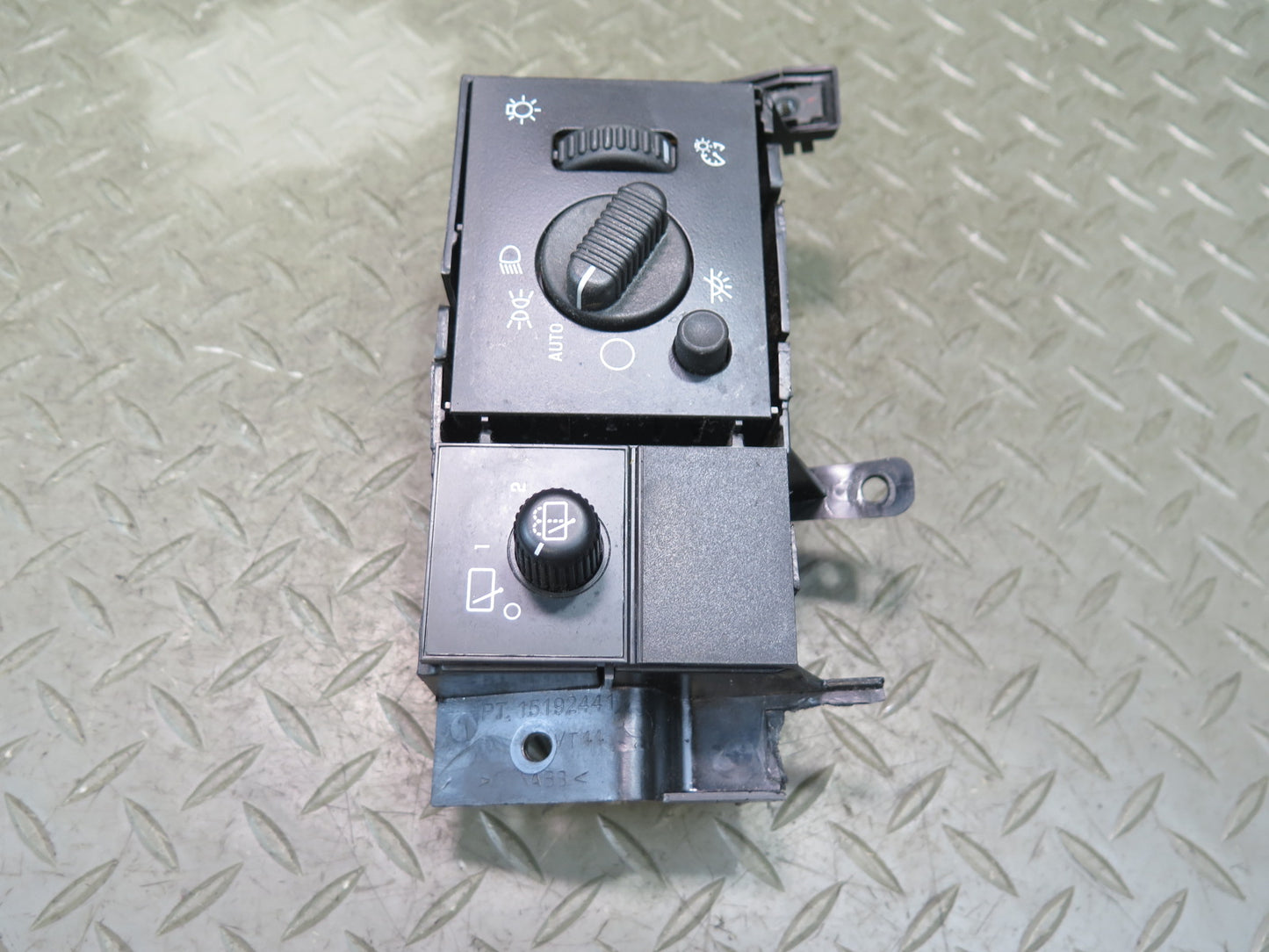 2003-2007 Hummer H2 Headlight Fog Light Lamp Dimmer Control Switch