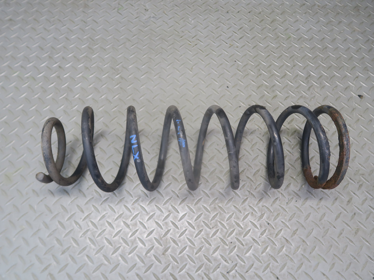 1996-1997 Lexus FZJ80L LX450 AWD Front Left & Right Coil Spring Set of 2