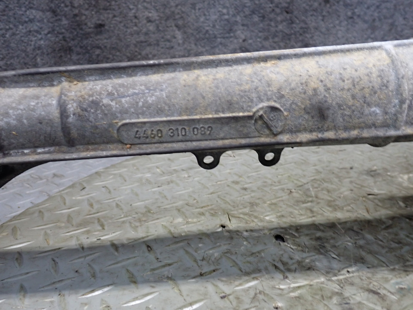 2011-2014 Porsche Cayenne 958 4.8L NA Front Axle Differential Carrier 2.92 Ratio
