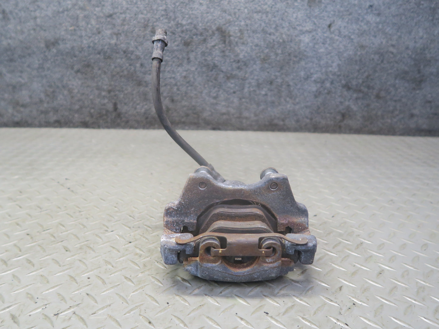 03-08 BMW E85 E86 Z4 3.0L RWD Set of 2 Rear Left & Right Brake Caliper 78K OEM