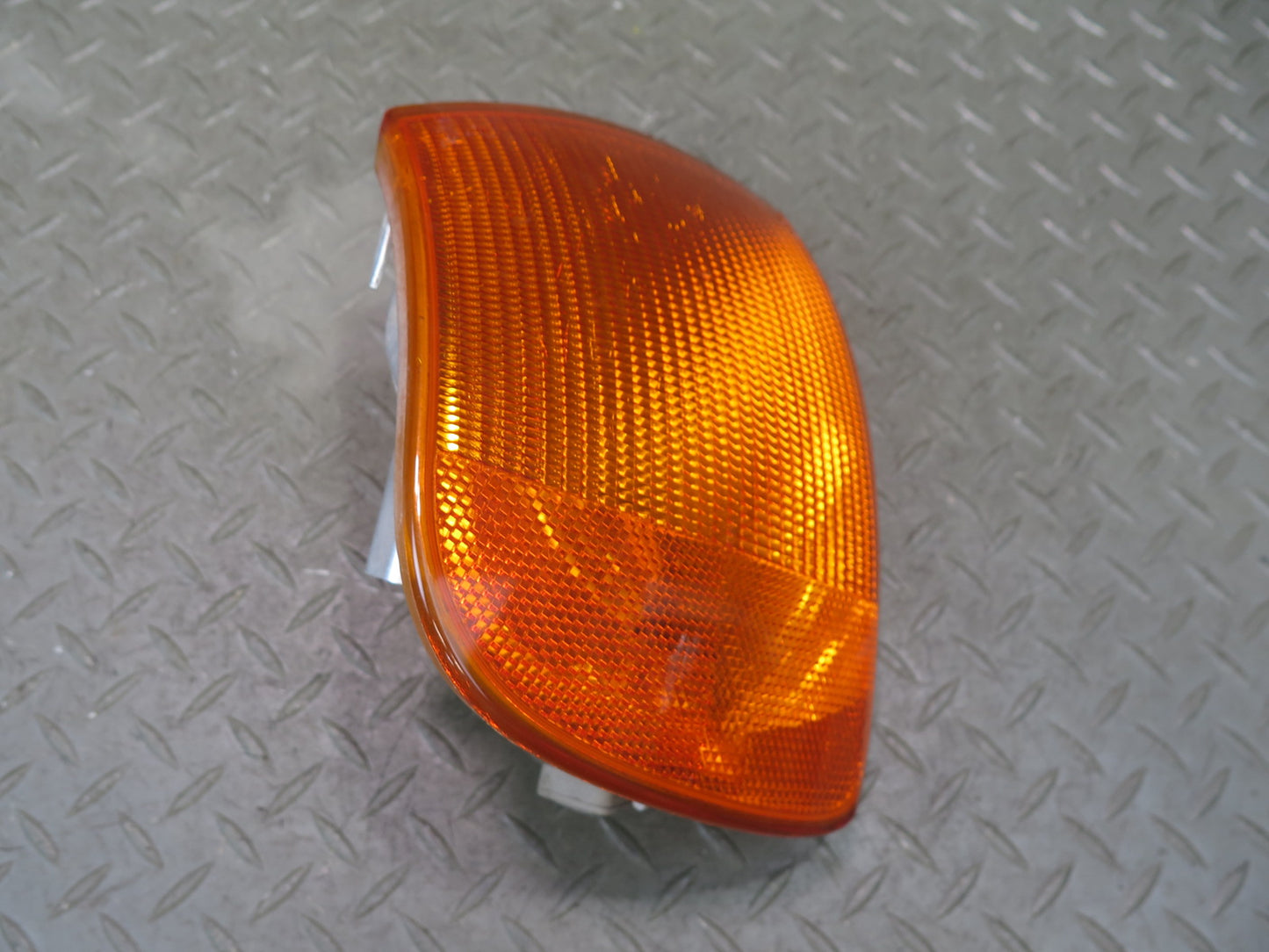 99-03 VW Eurovan T4 Set of 2 Front Left & Right Turn Signal Light Lamp OEM
