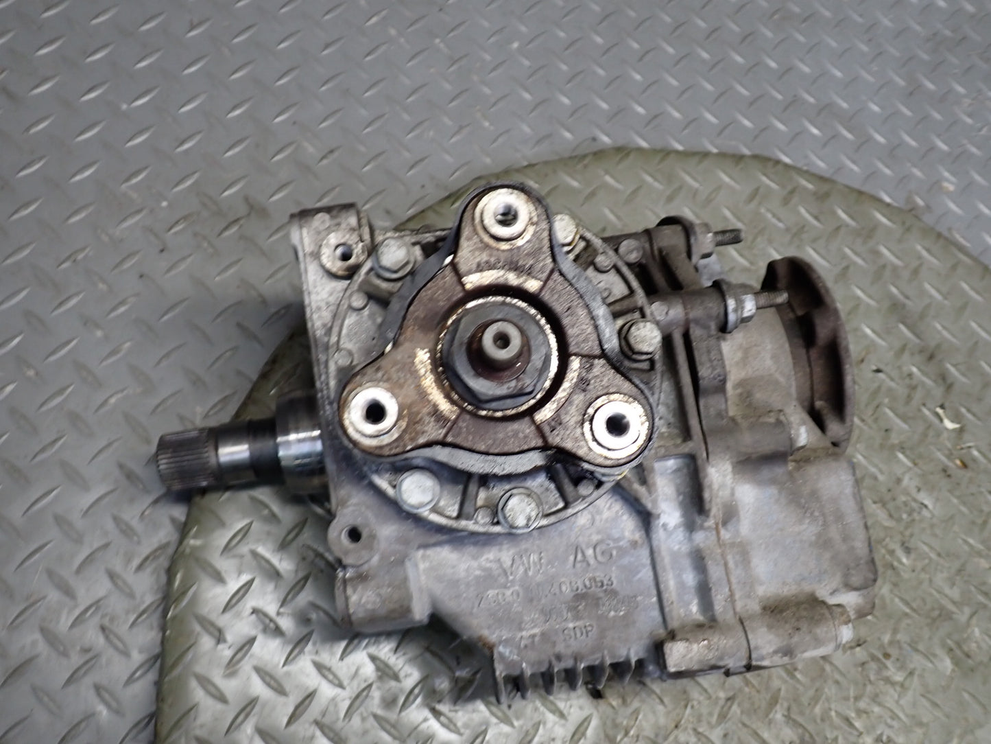09-15 Audi TT S 8J Quattro AWD Transfer Case Box 116K Miles 0AV409053 OEM