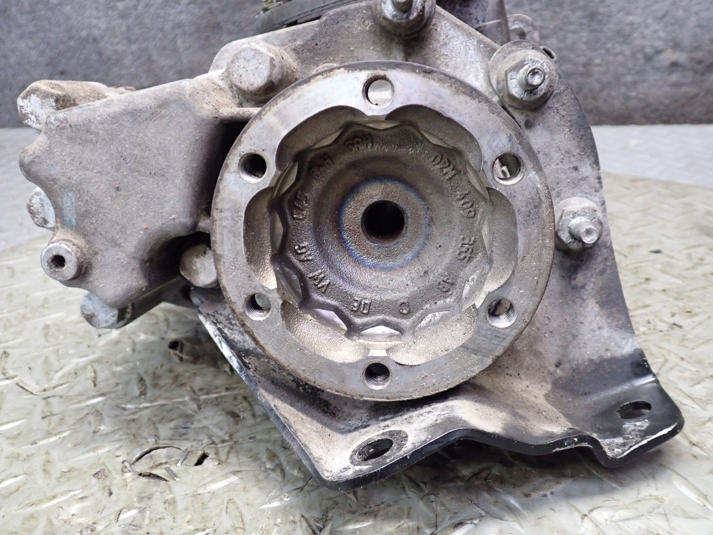 09-15 Audi TT S 8J Quattro AWD Transfer Case Box 116K Miles 0AV409053 OEM