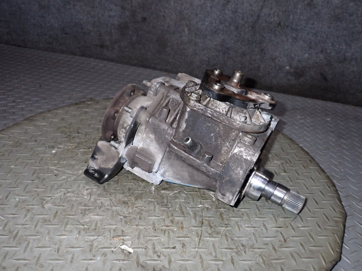 09-15 Audi TT S 8J Quattro AWD Transfer Case Box 116K Miles 0AV409053 OEM