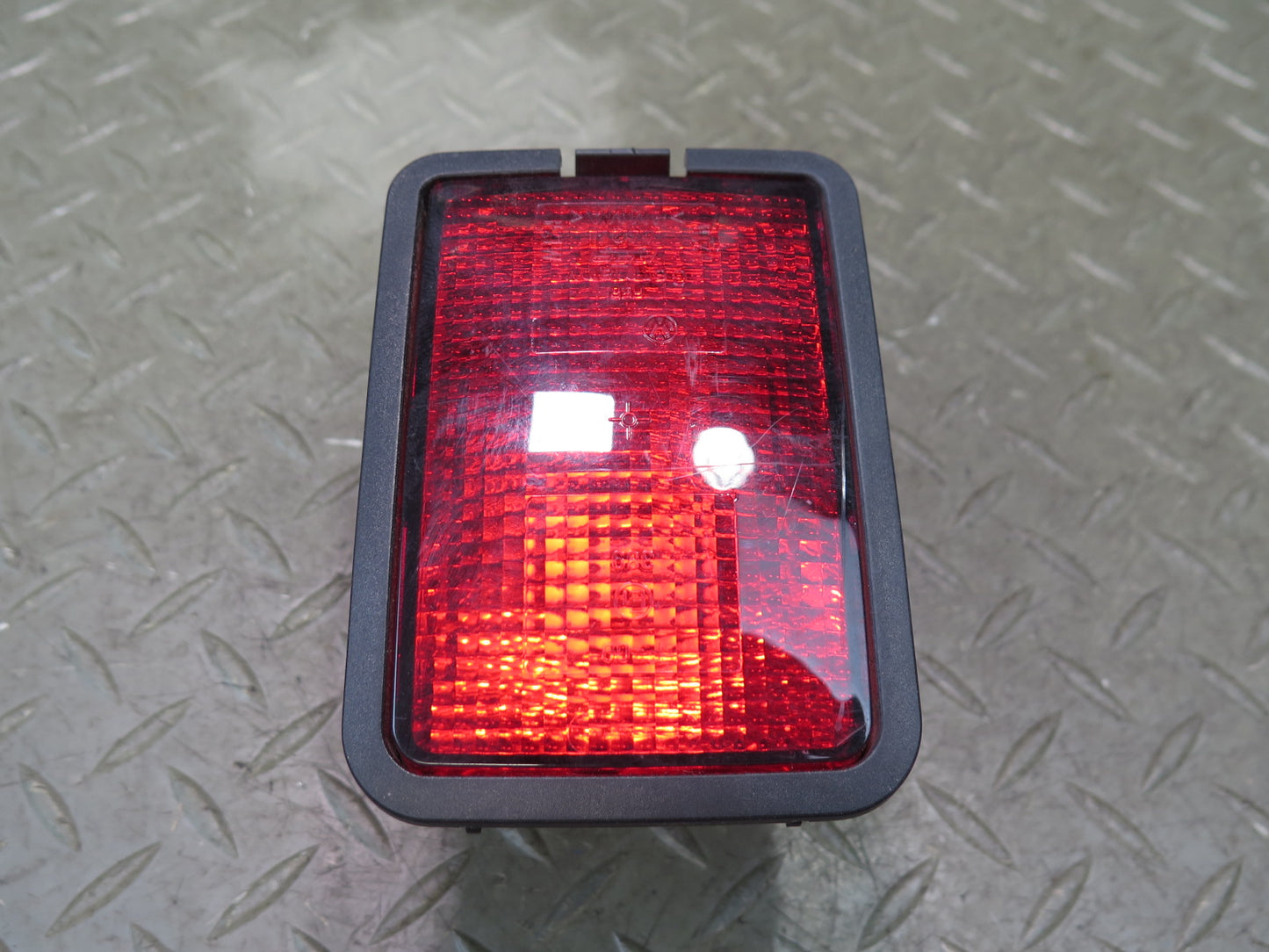 99-03 VW Eurovan T4 Set of 2 Rear Left & Right Bumper Tail Light Lamp OEM