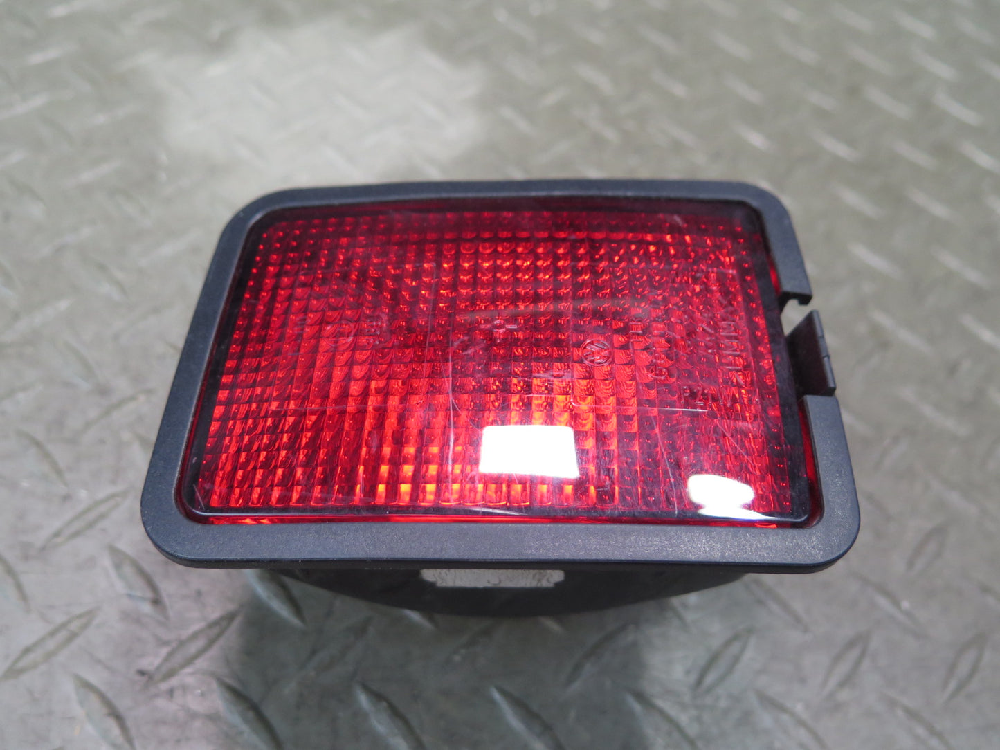 99-03 VW Eurovan T4 Set of 2 Rear Left & Right Bumper Tail Light Lamp OEM
