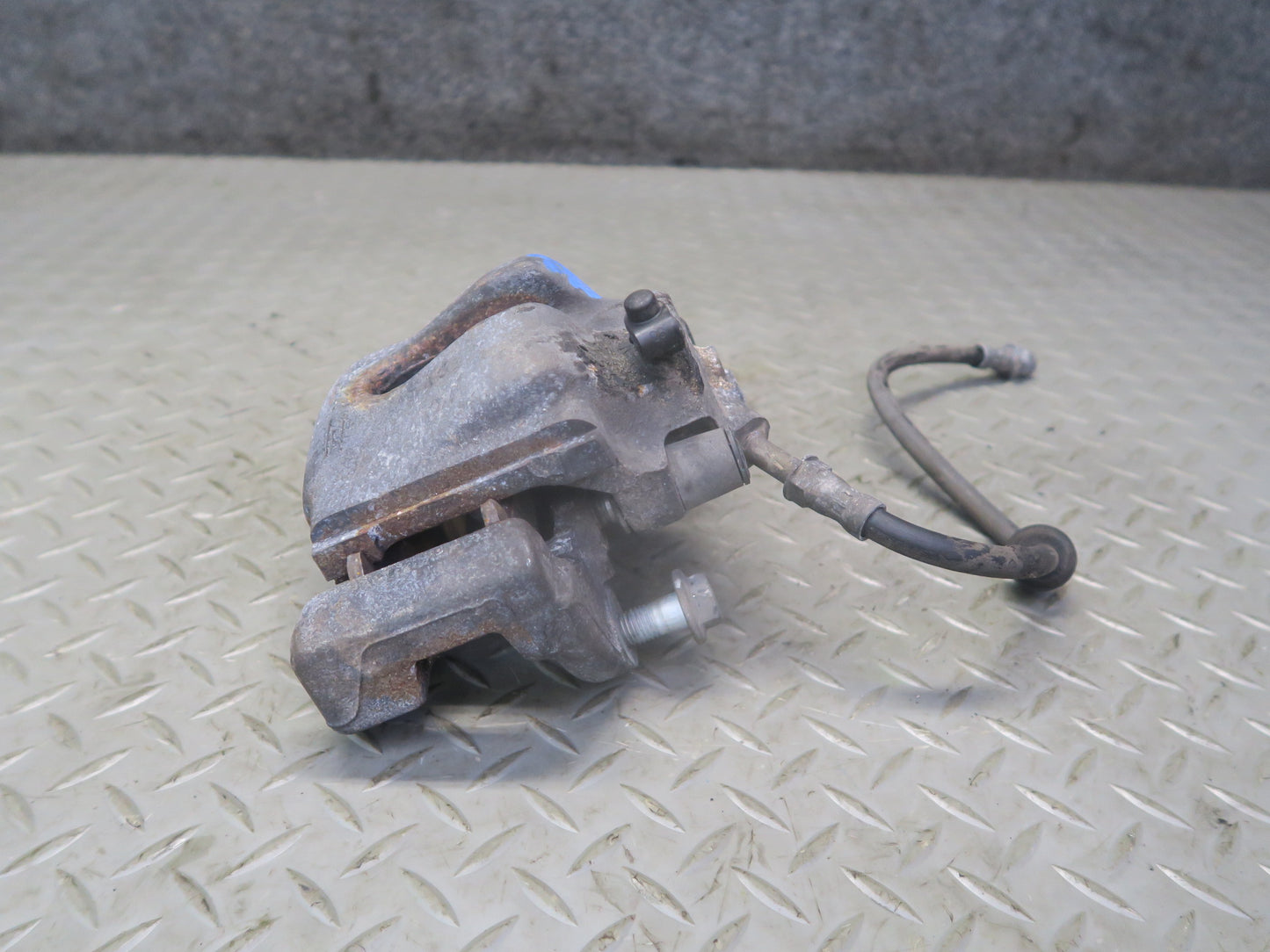 03-05 BMW E85 Z4 RWD Set of 2 Front Left & Right Brake Caliper 78K Miles OEM