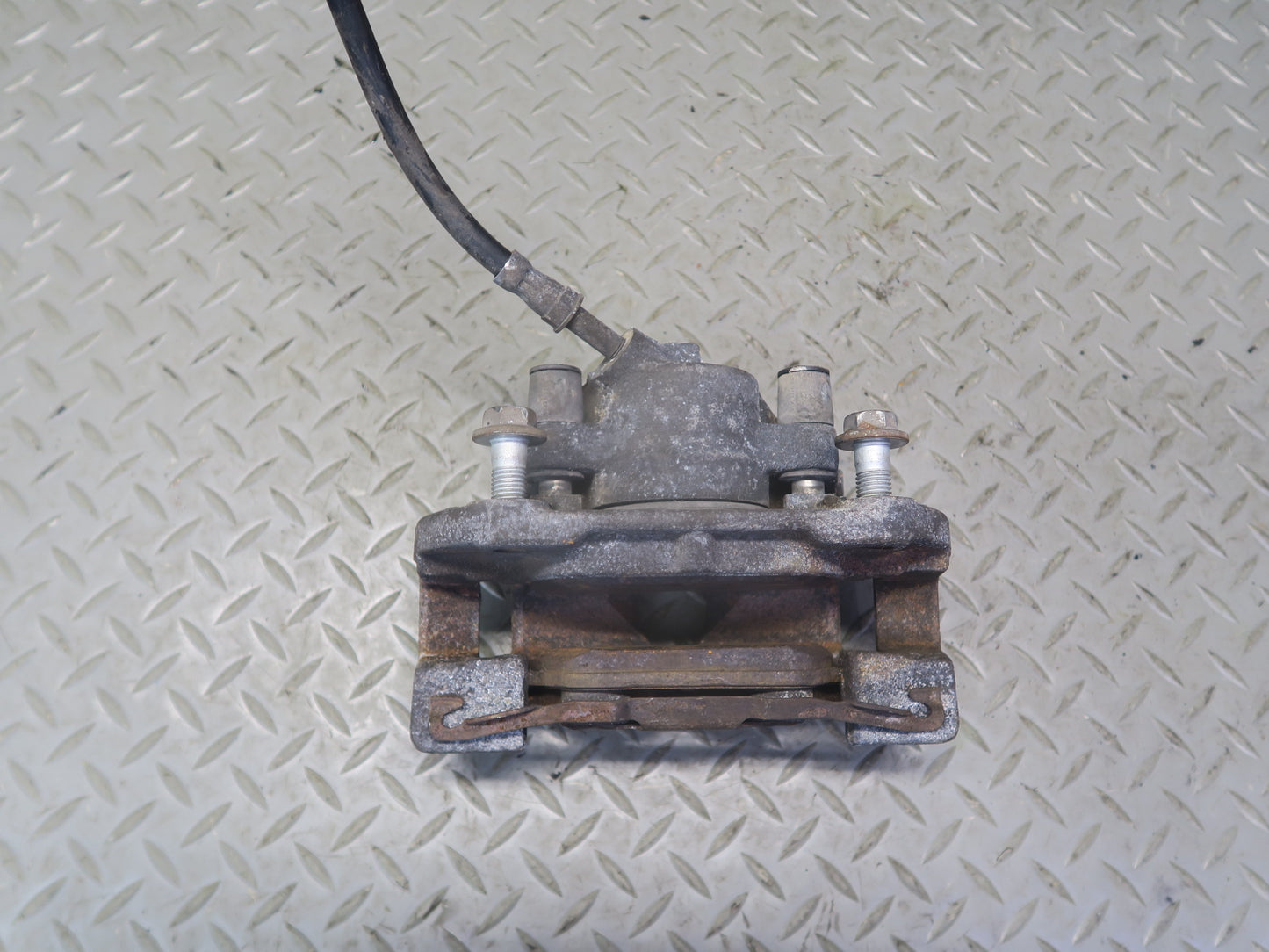 03-05 BMW E85 Z4 RWD Set of 2 Front Left & Right Brake Caliper 78K Miles OEM