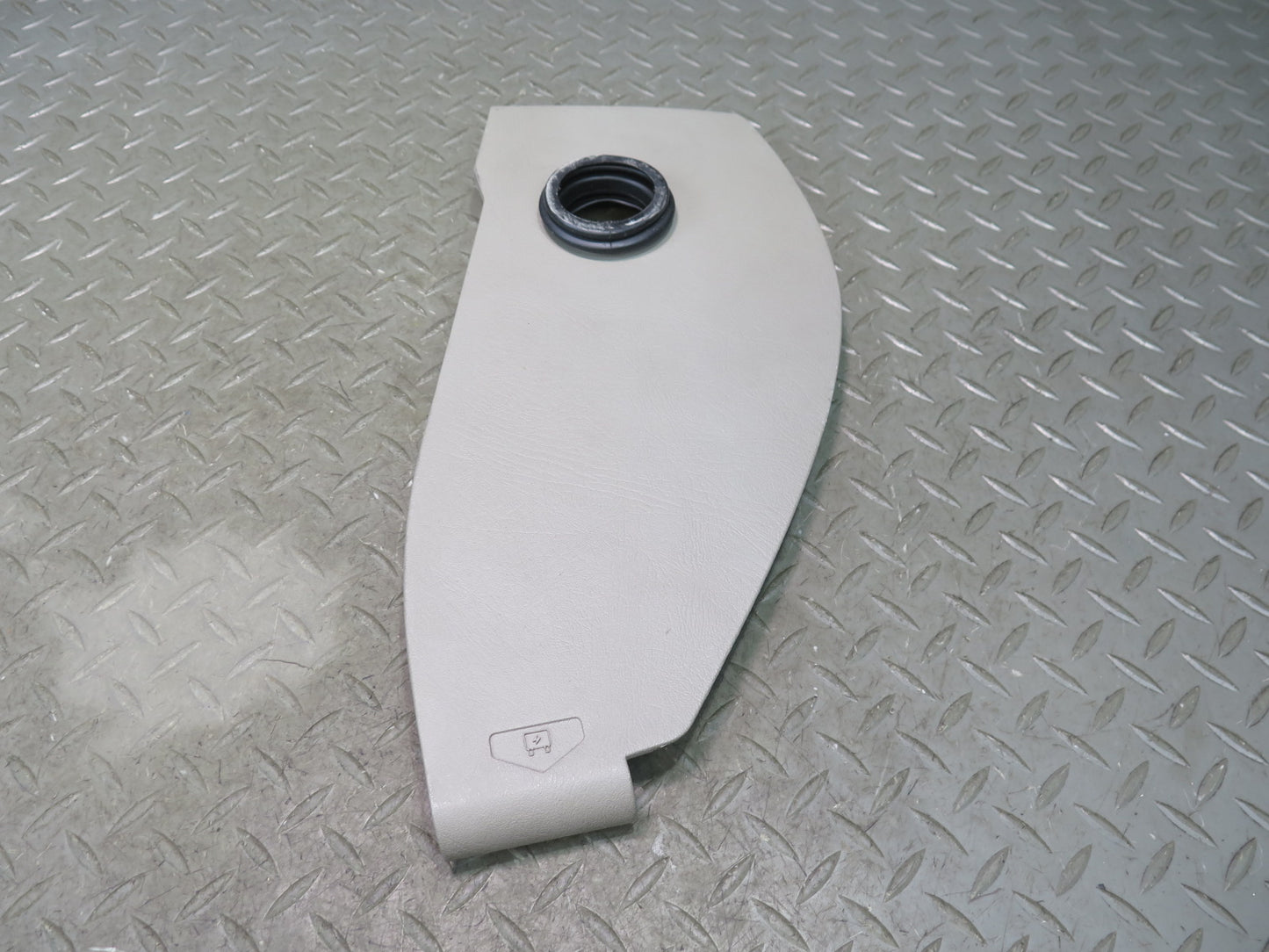 2003-2007 Hummer H2 Dash Front Left & Right END Cap Trim Cover Set of 2