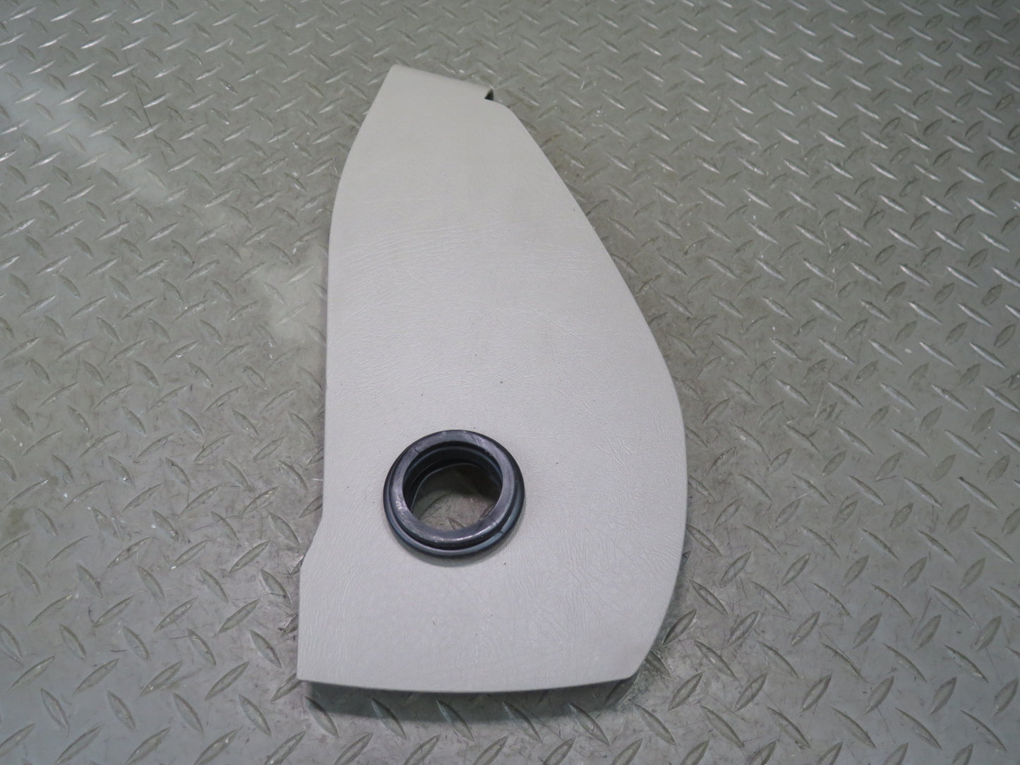 2003-2007 Hummer H2 Dash Front Left & Right END Cap Trim Cover Set of 2