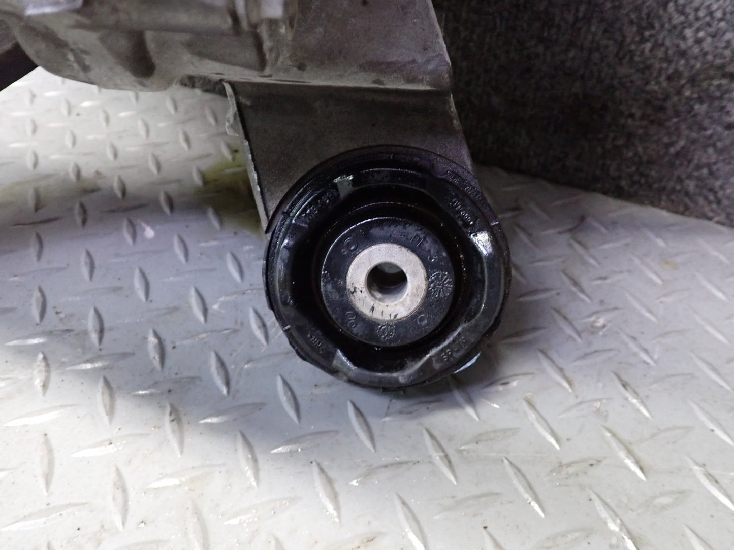 09-15 Audi TT S 8J Quattro Rear Haldex Differential Carrier 116K Miles OEM