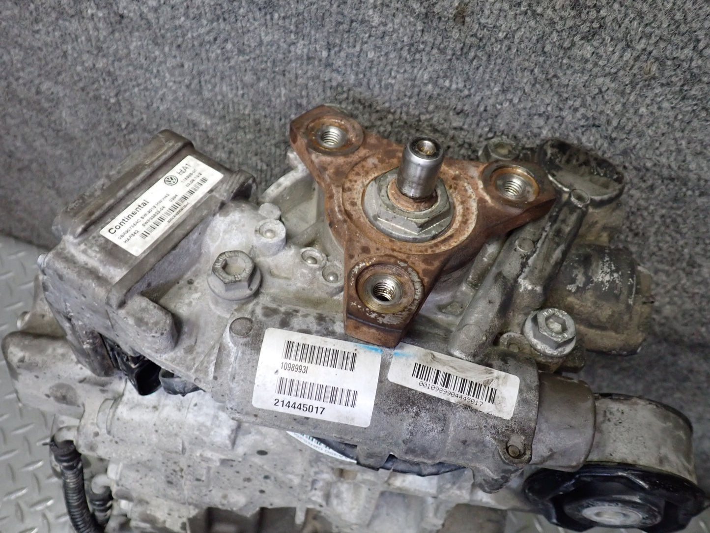 09-15 Audi TT S 8J Quattro Rear Haldex Differential Carrier 116K Miles OEM