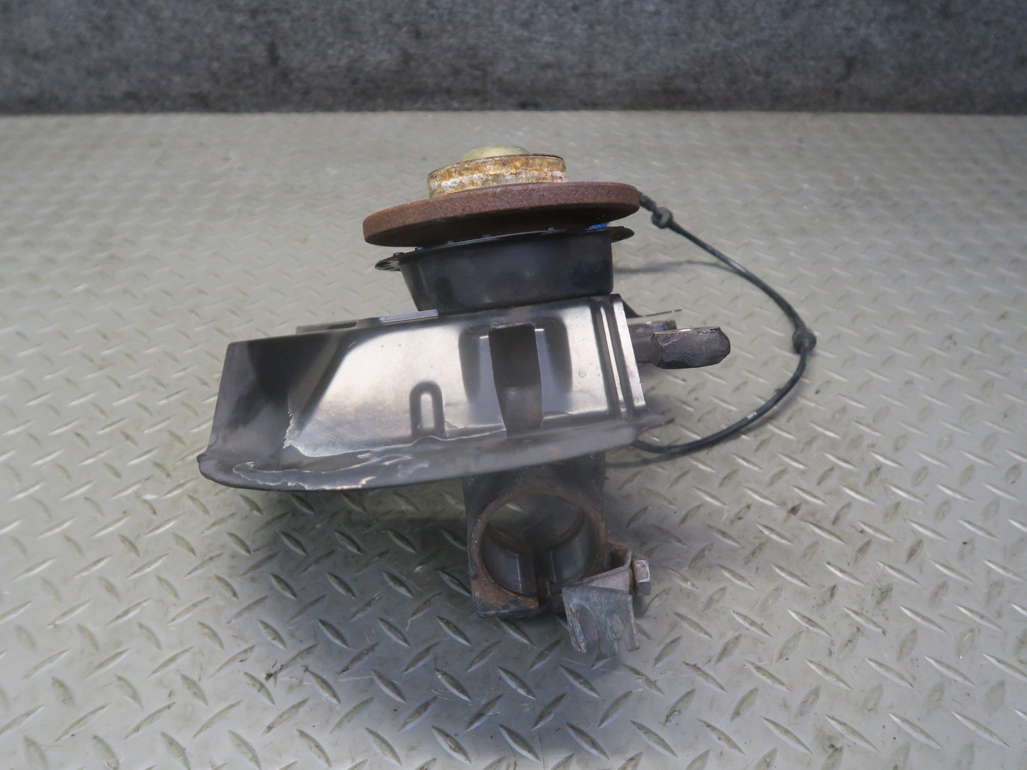 03-08 BMW E85 Z4 RWD Front Right Spindle Knuckle Wheel Hub Bearing 78K Miles OEM