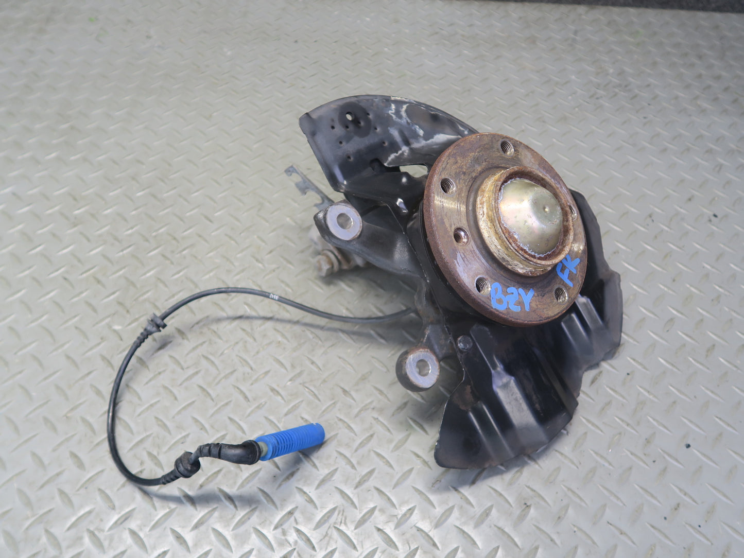 03-08 BMW E85 Z4 RWD Front Right Spindle Knuckle Wheel Hub Bearing 78K Miles OEM