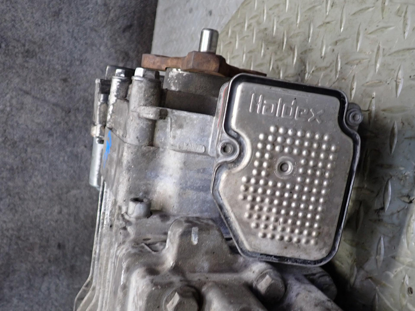 09-15 Audi TT S 8J Quattro Rear Haldex Differential Carrier 116K Miles OEM