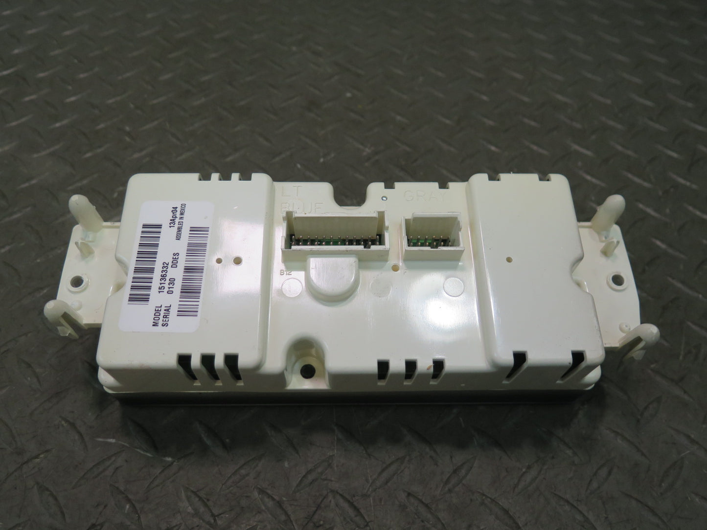 2003-2007 Hummer H2 A/C Heater Climate Control Switch Panel 15136332