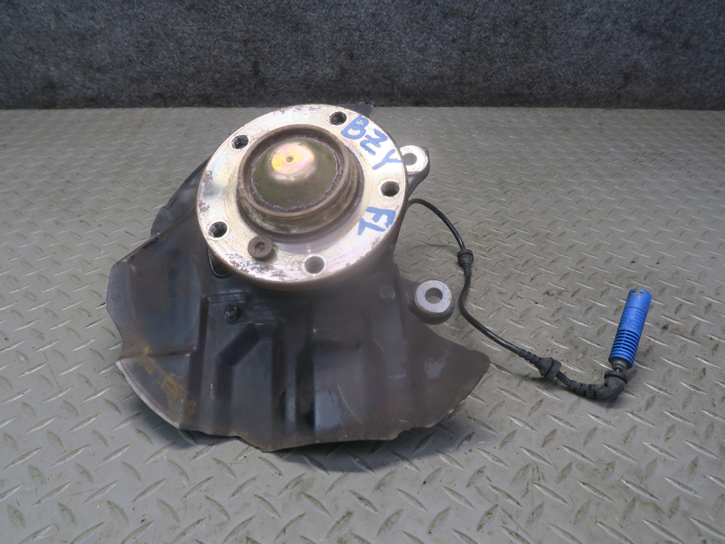 03-08 BMW E85 Z4 RWD Front Left Spindle Knuckle Wheel Hub Bearing 78K Miles OEM