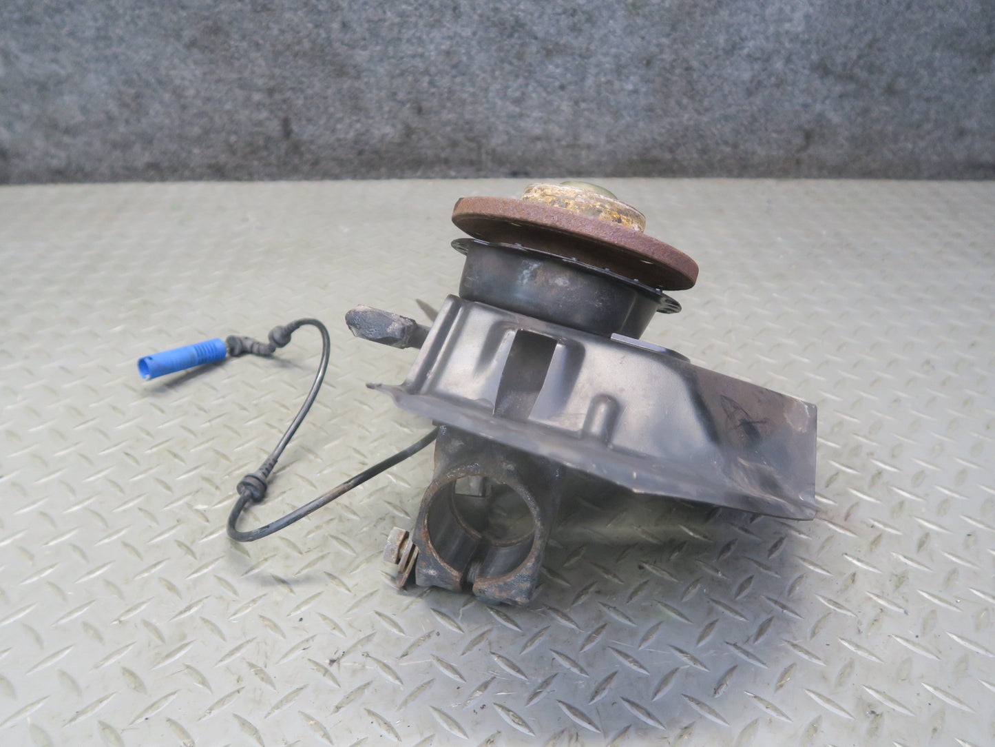 03-08 BMW E85 Z4 RWD Front Left Spindle Knuckle Wheel Hub Bearing 78K Miles OEM