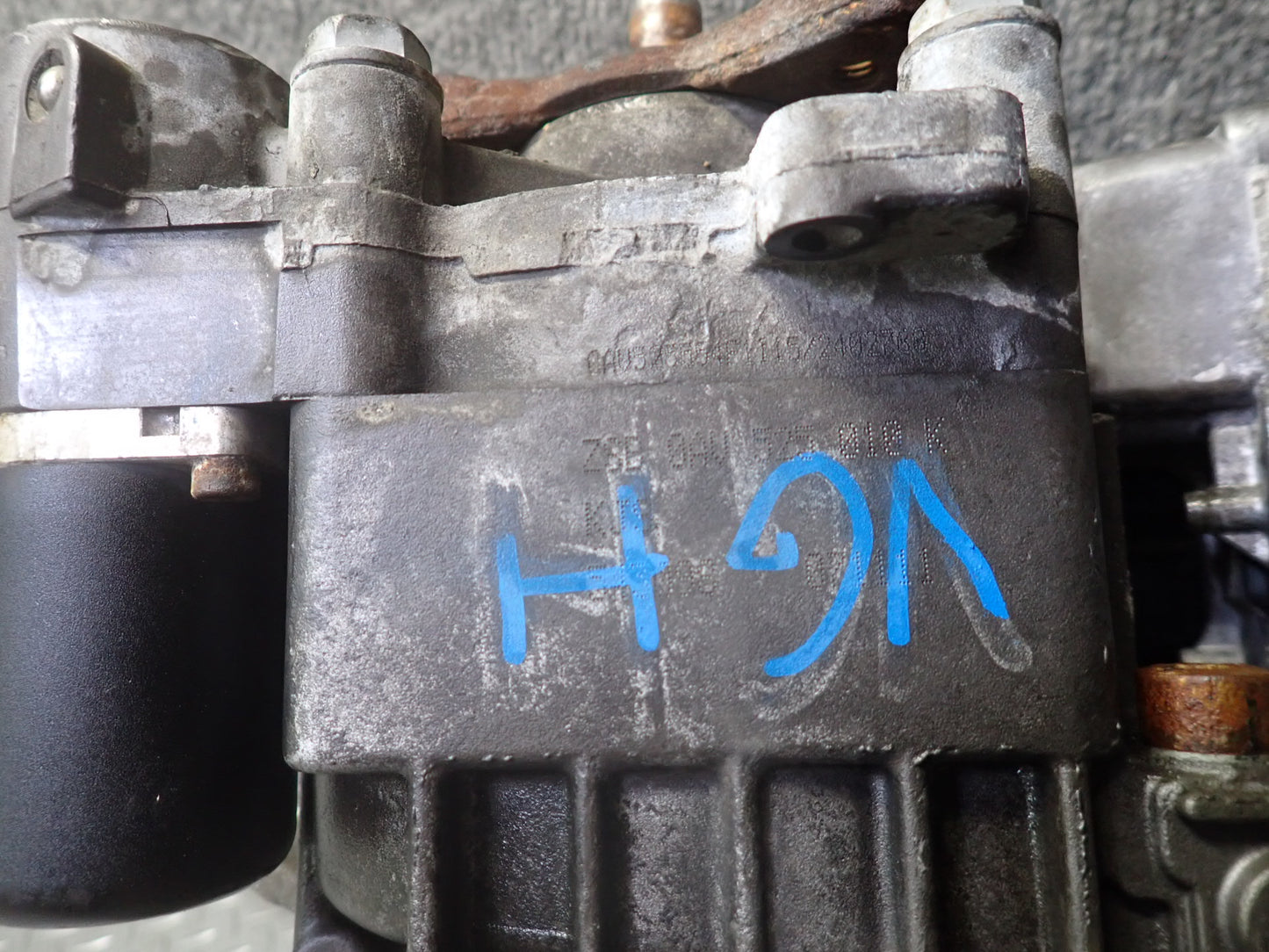 2008 VW Golf R32 MK5 VR6 AWD Haldex Rear Differential Carrier 160k Miles OEM