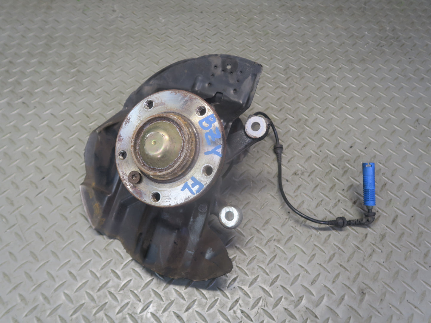 03-08 BMW E85 Z4 RWD Front Left Spindle Knuckle Wheel Hub Bearing 78K Miles OEM