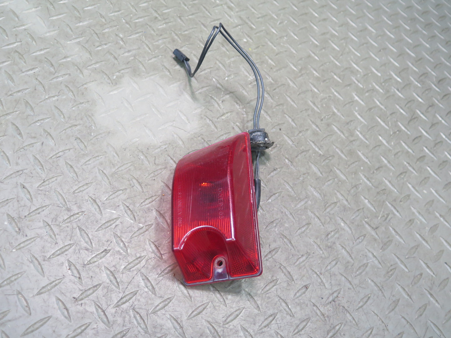 2003-2009 Hummer H2 Front or Rear Roof Clearance Marker Light Lamp Set of 2