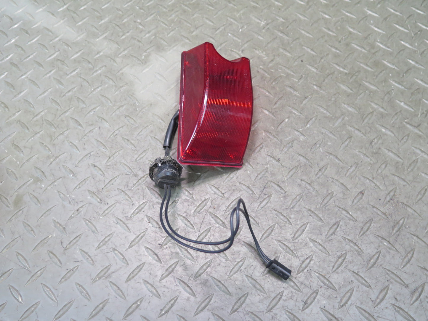2003-2009 Hummer H2 Front or Rear Roof Clearance Marker Light Lamp Set of 2