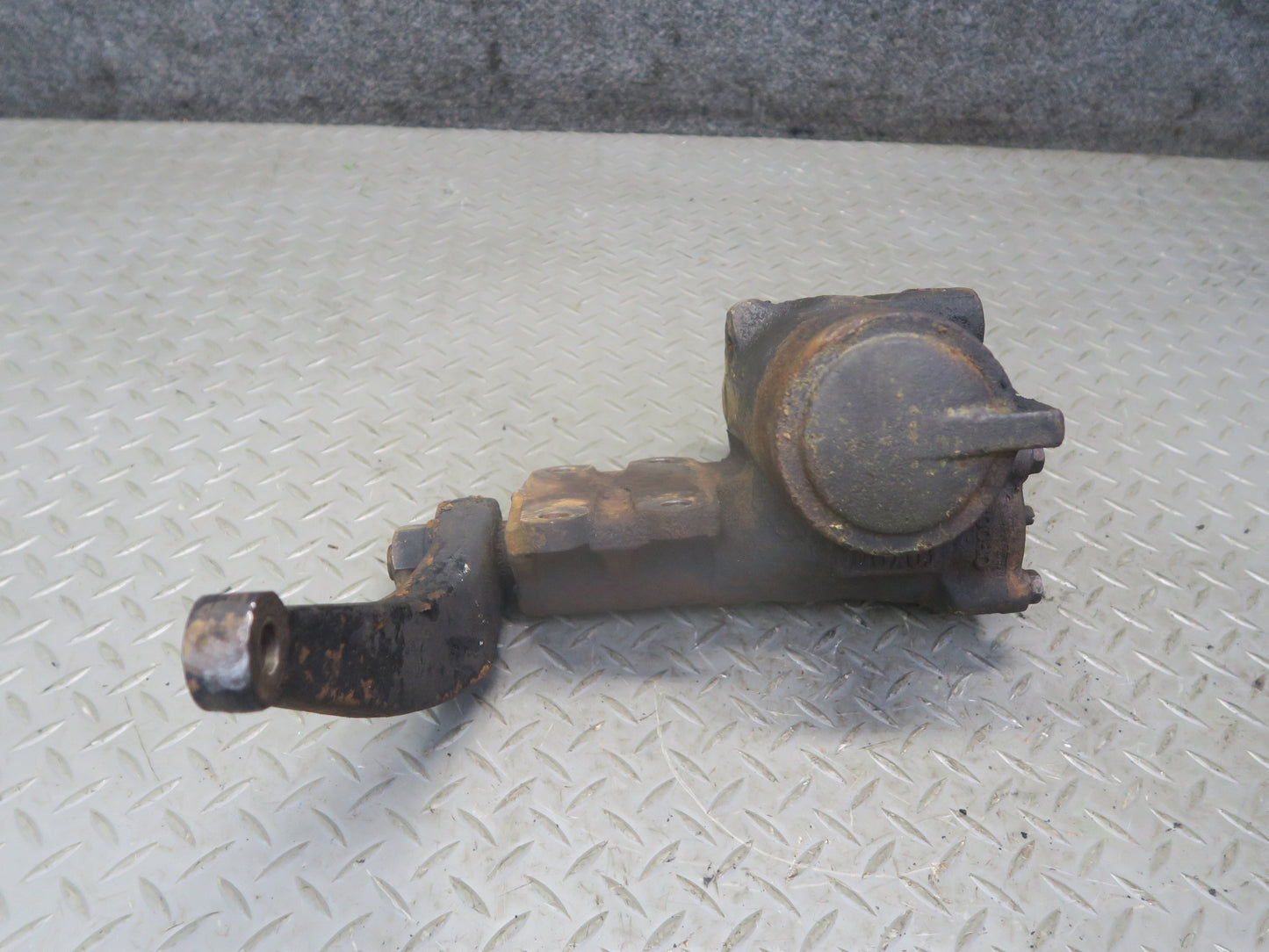 1996-1997 Lexus FZJ80L LX450 Power Steering Gearbox Assembly