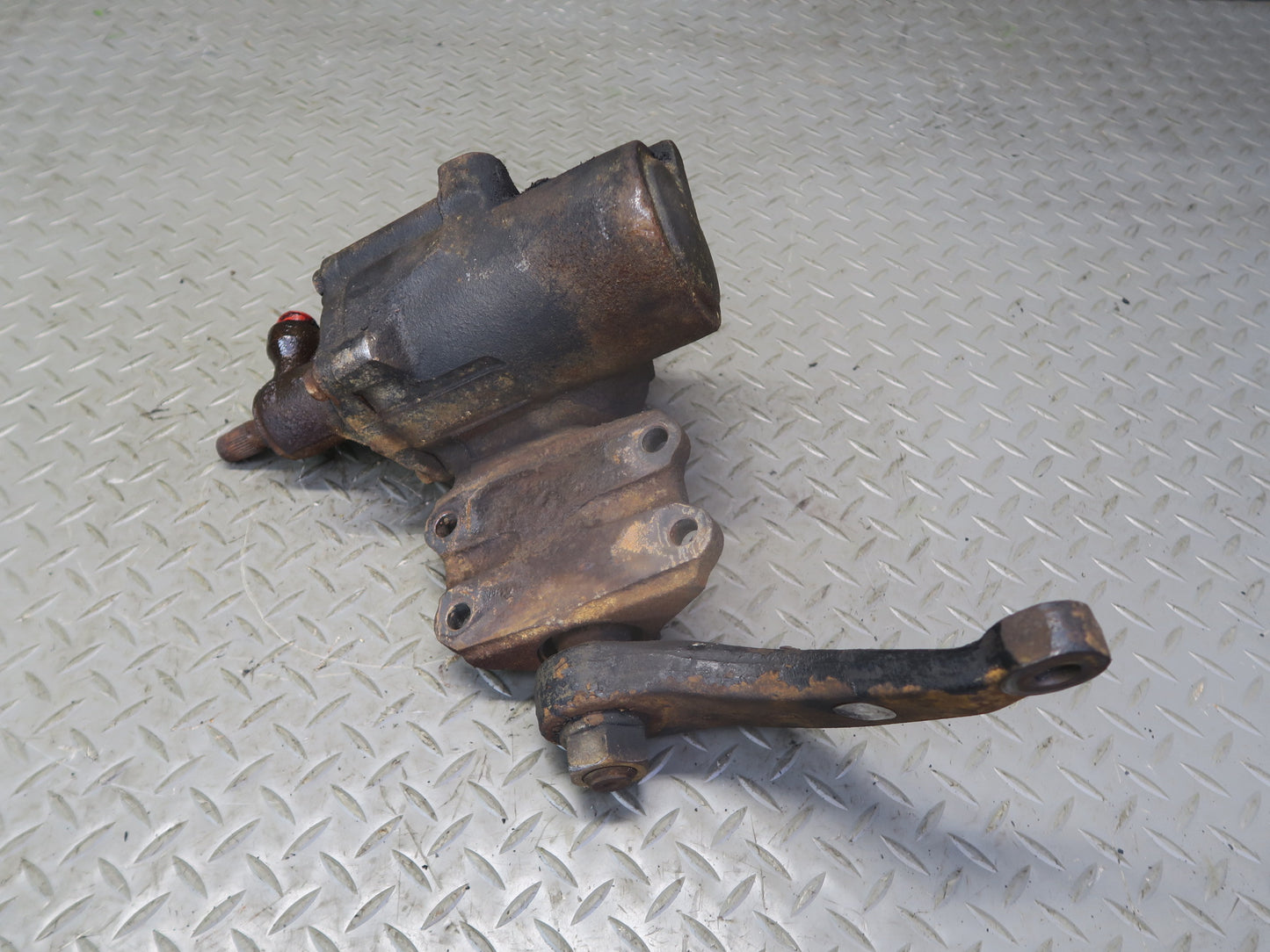1996-1997 Lexus FZJ80L LX450 Power Steering Gearbox Assembly