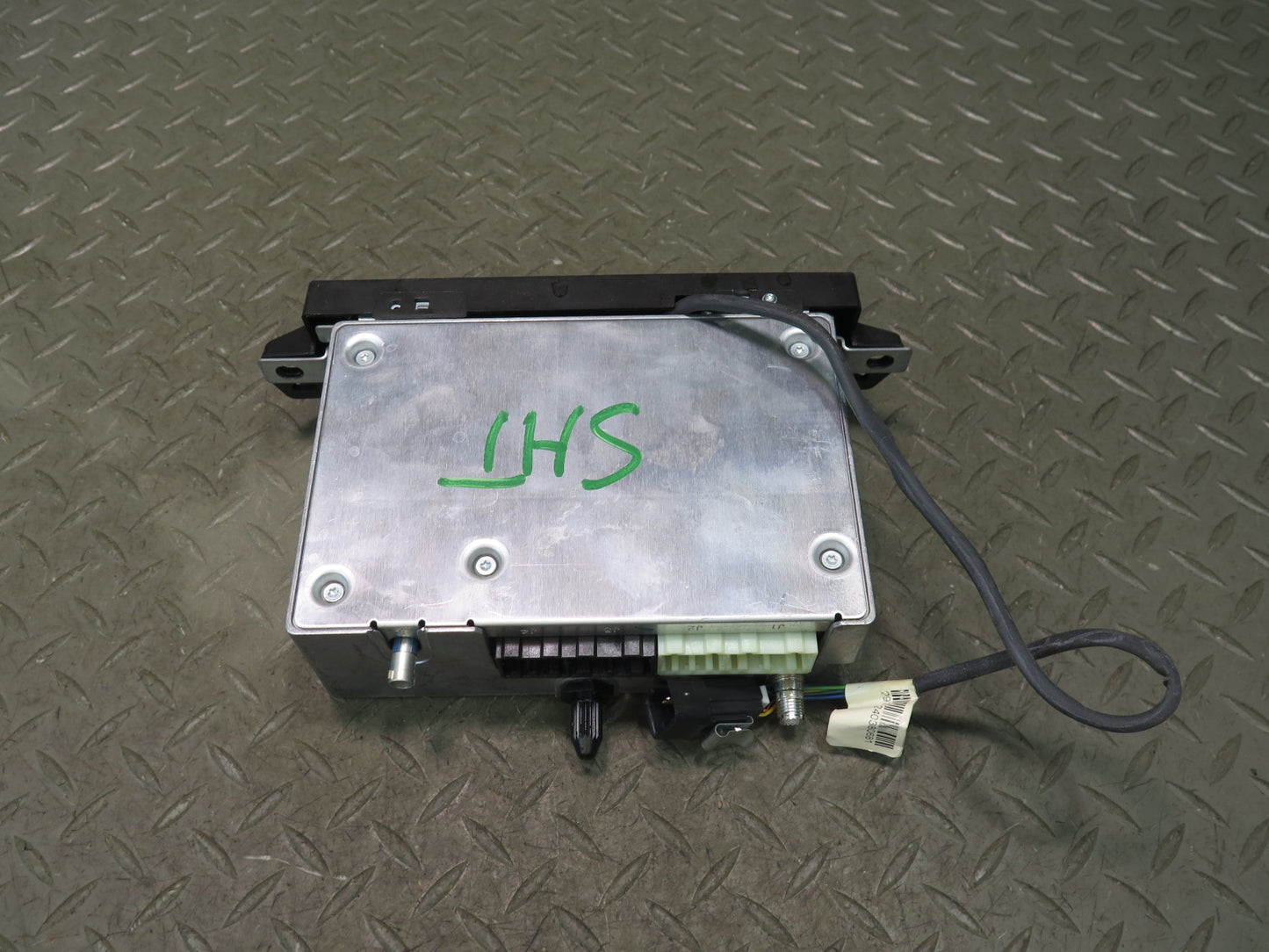 2003-2007 Hummer H2 Onstar Computer Communication Control Module 15101492
