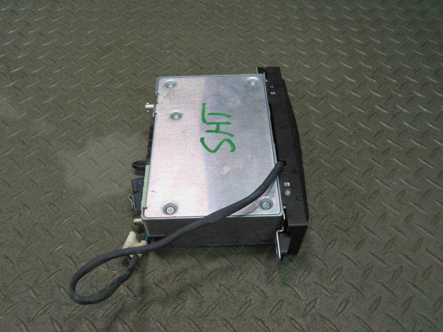 2003-2007 Hummer H2 Onstar Computer Communication Control Module 15101492