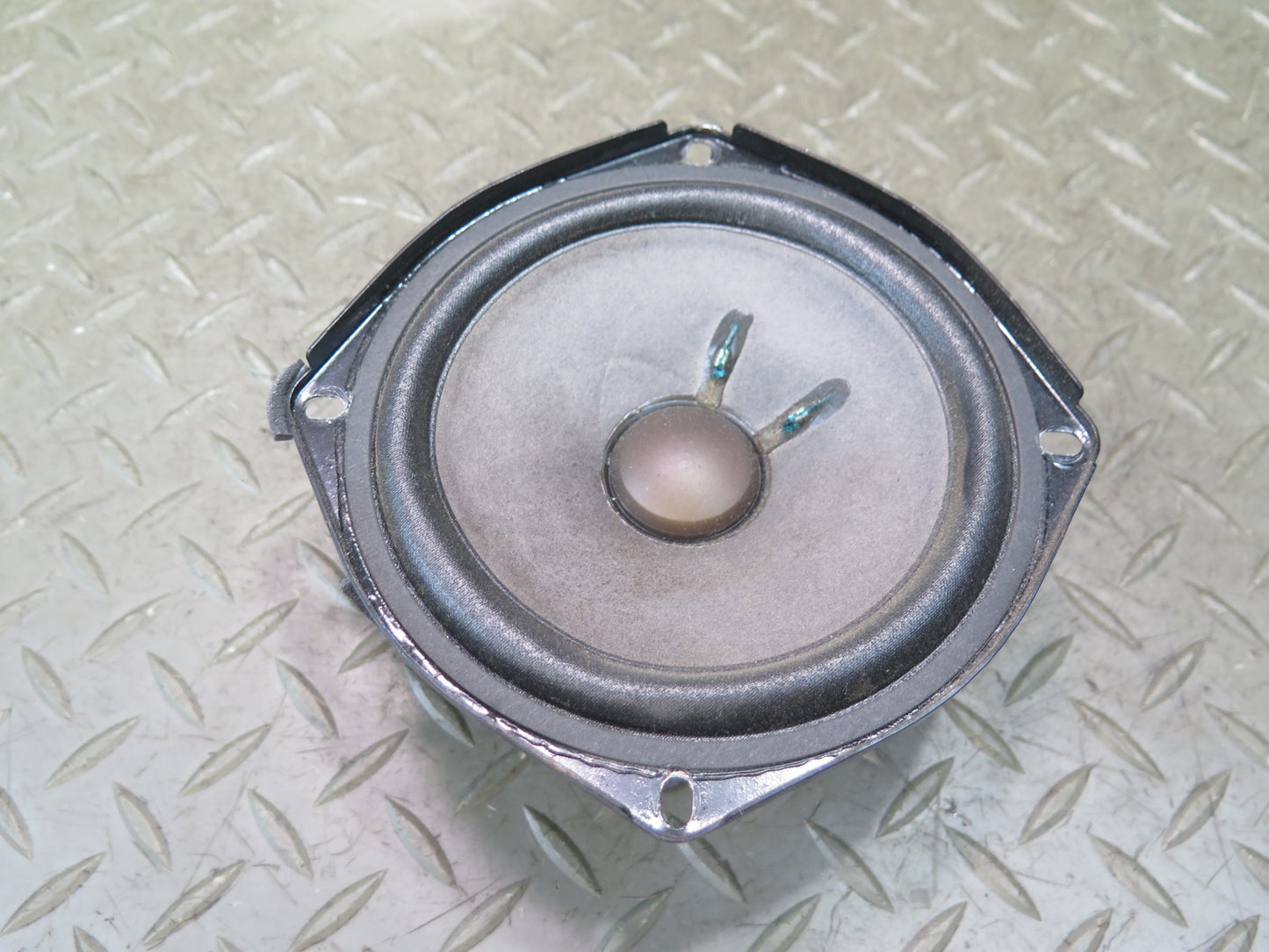 2003-2007 Hummer H2 Rear Left Door Bose Audio Speaker 15054680
