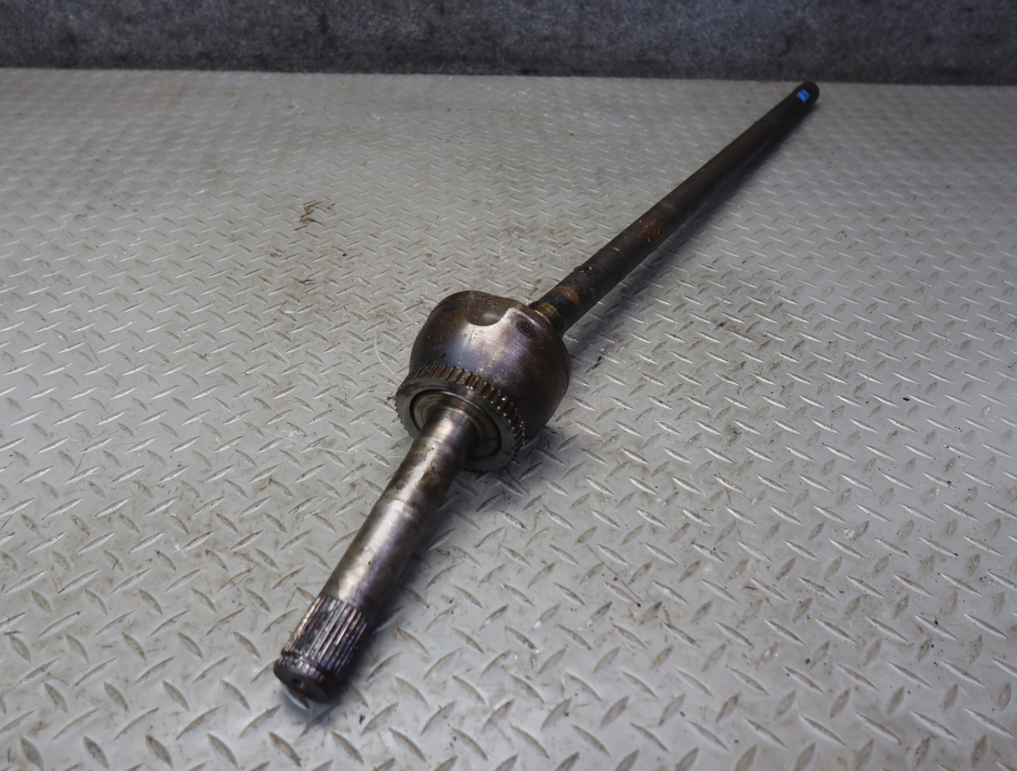 1996-1997 Lexus FZJ80L LX450 AWD Front Left Suspension Axle Shaft