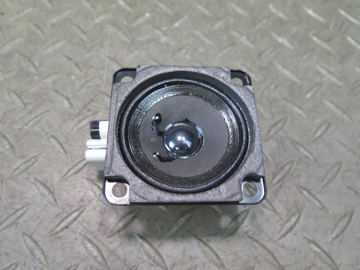 2003-2007 Hummer H2 Rear Left & Right Bose Audio Speaker Set of 2