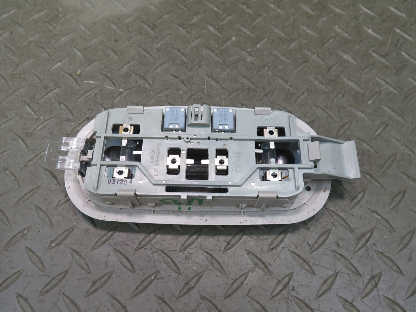2003-2007 Hummer H2 Overhead Roof Dome Interior Light Lamp VC9625