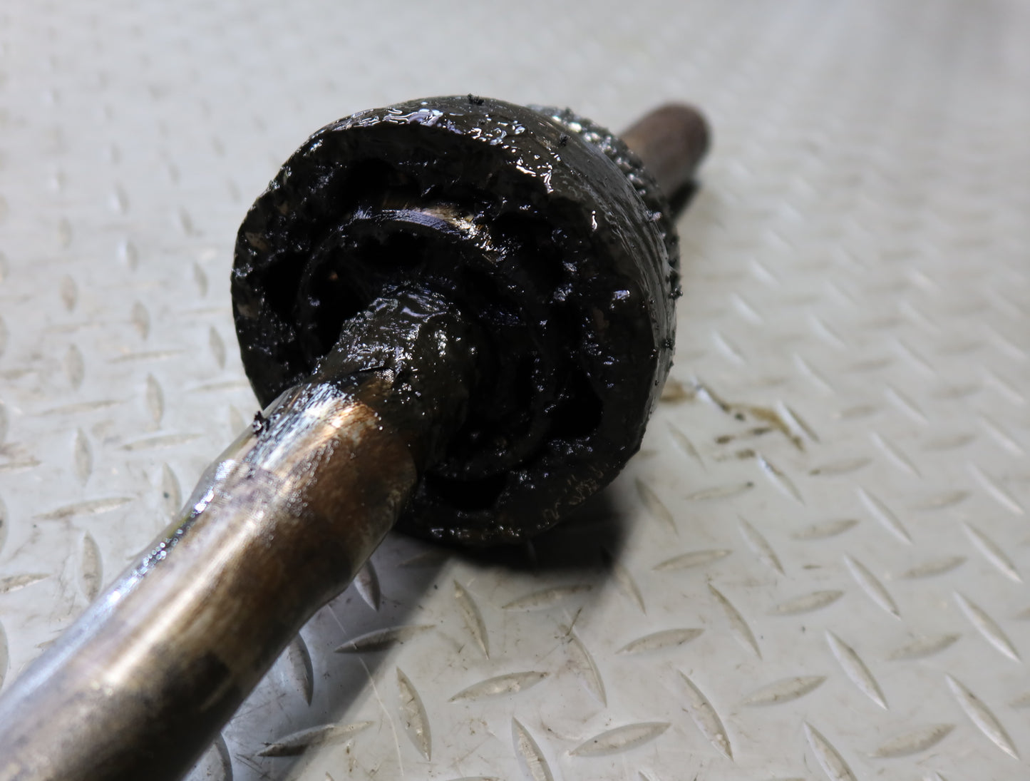 1996-1997 Lexus FZJ80L LX450 AWD Front Right Suspension Axle Shaft
