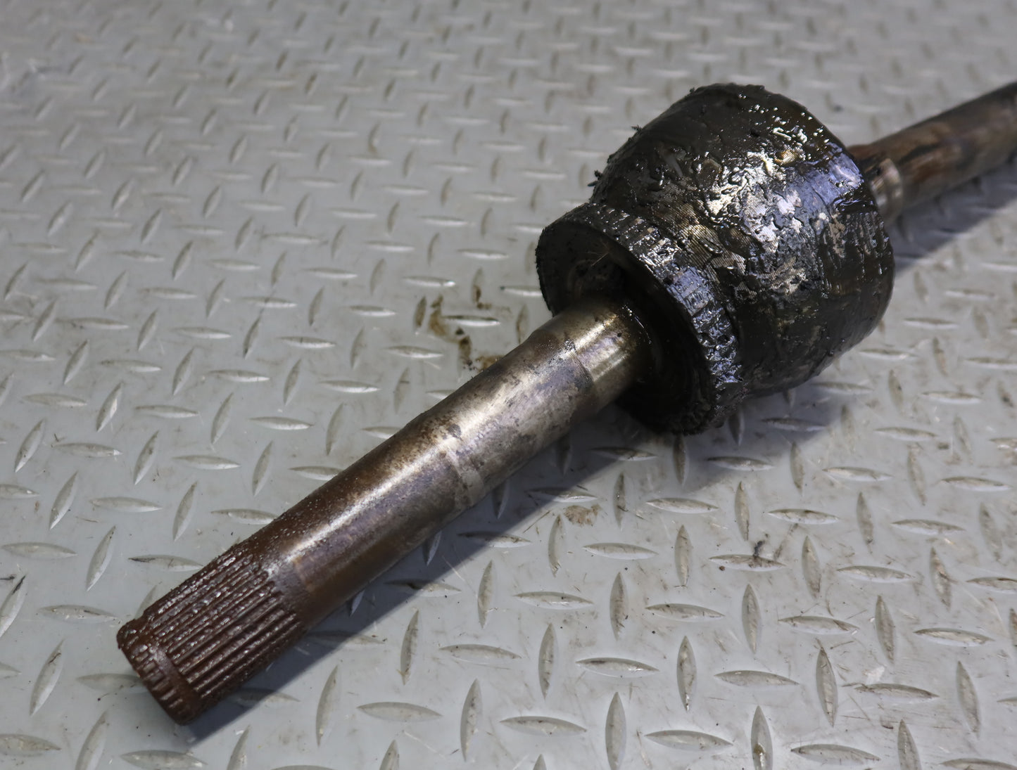 1996-1997 Lexus FZJ80L LX450 AWD Front Right Suspension Axle Shaft
