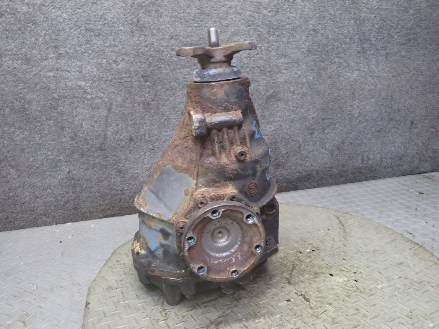 1995 Mercedes W140 S500 Rear Differential Carrier 2.65 Ratio OEM