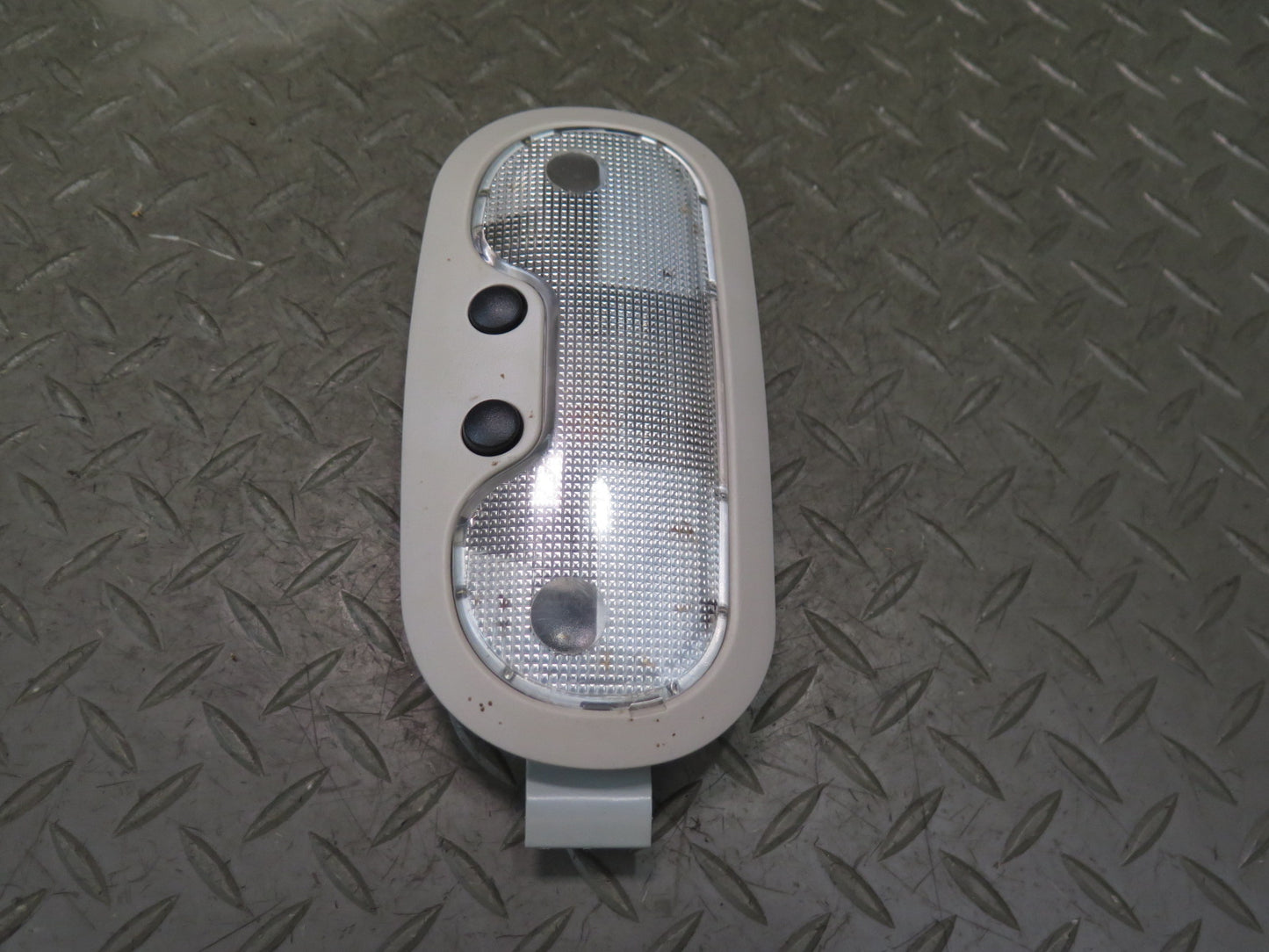 2003-2007 Hummer H2 Overhead Roof Dome Interior Light Lamp VC9625